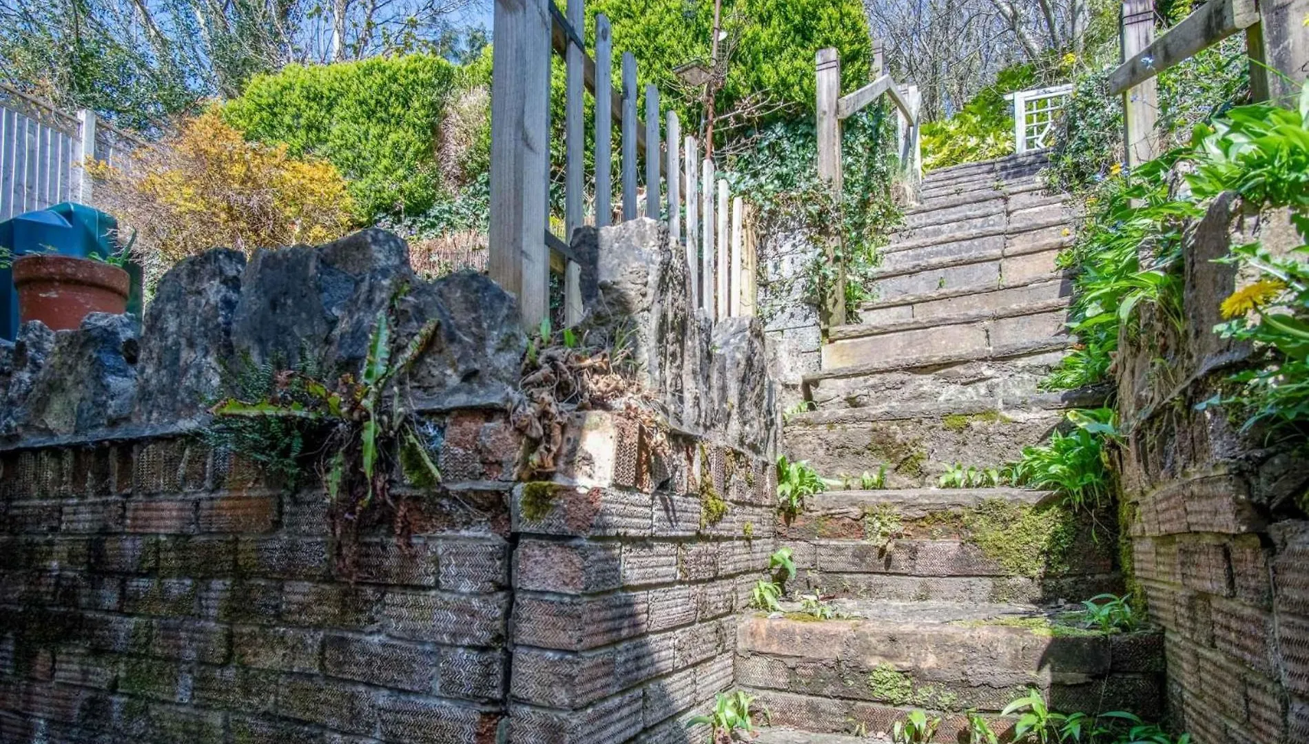 Rose Cottage - 3 Bedroom Cottage - Parkmill Swansea 0*,  United Kingdom