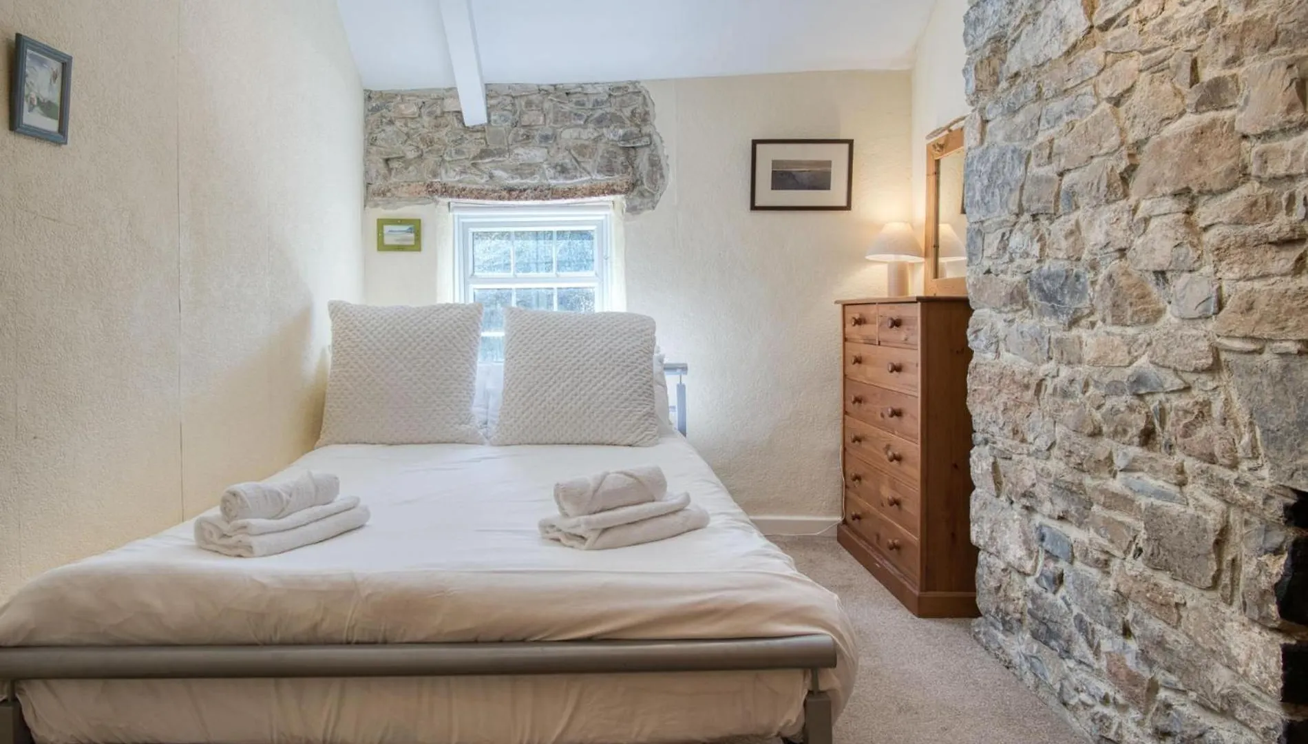 Rose Cottage - 3 Bedroom Cottage - Parkmill Swansea 0*,  United Kingdom