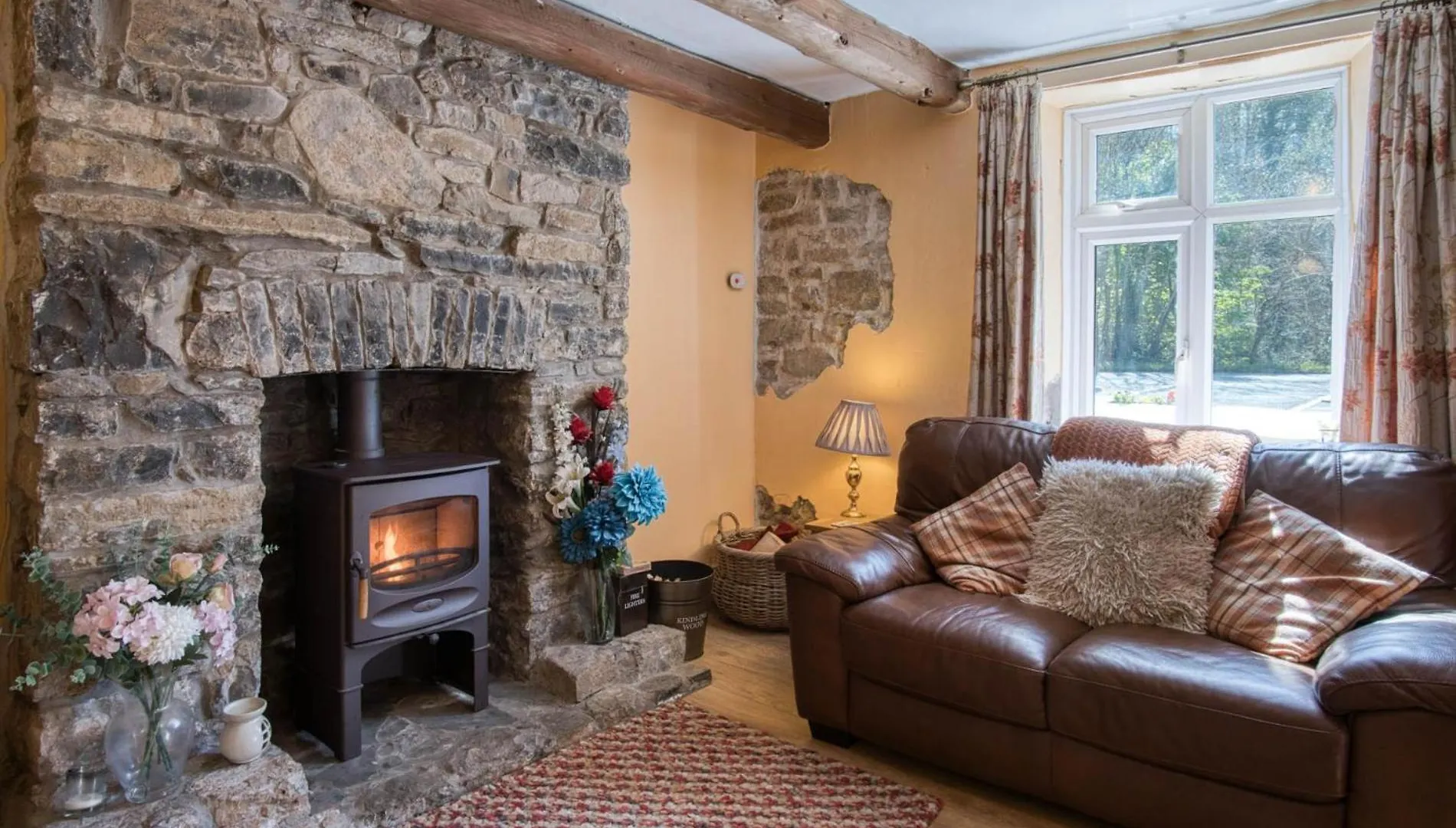 Rose Cottage - 3 Bedroom Cottage - Parkmill Swansea 0*,  Velká Británie